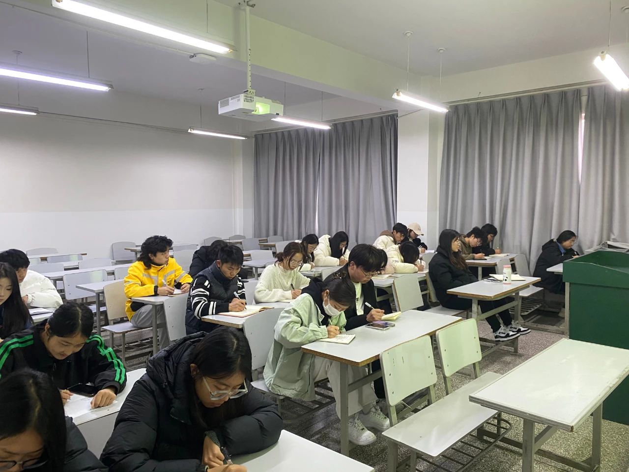 微信图片_20241205105749.jpg